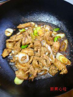 北方秘笈葱爆肉的做法