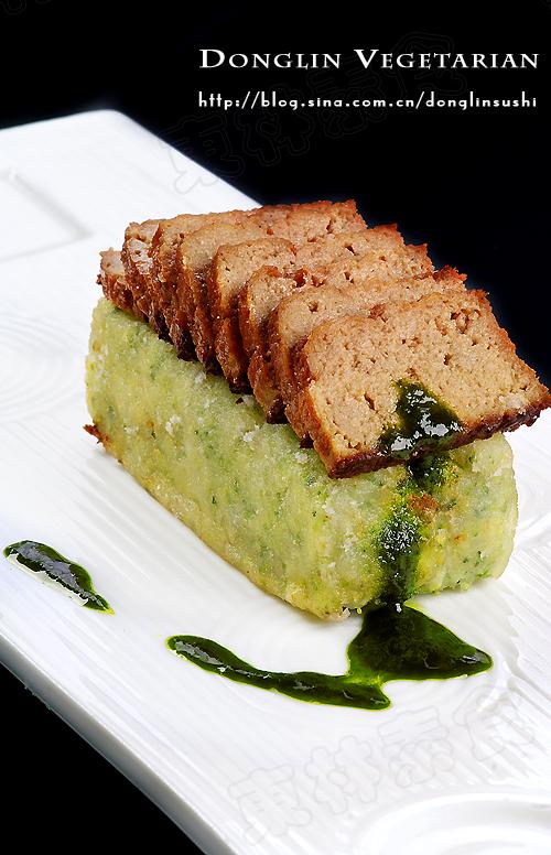 烤素香排西蓝花配罗勒油汁的做法