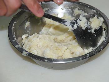 烤素香排西蓝花配罗勒油汁的做法