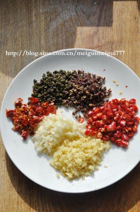 麻辣蚕豆的做法