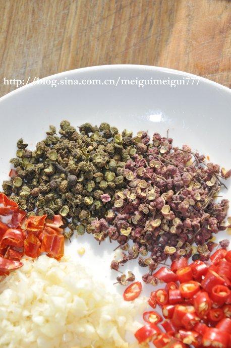 麻辣蚕豆的做法