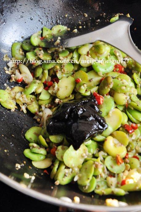 麻辣蚕豆的做法