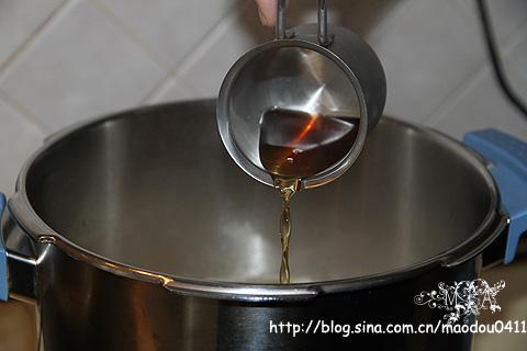 香菇木耳草鸡汤的做法