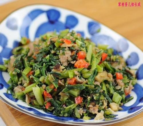 雪里蕻炒肉末的的做法