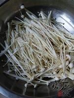金针菇拌豆腐皮的做法