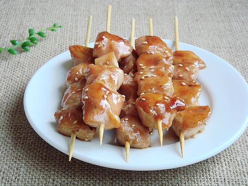 自制蜜汁鸡肉串的做法