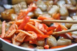 椒盐酱汁炒年糕的做法