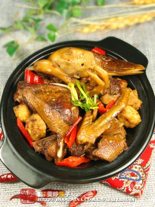 铁盔将军鸭的做法