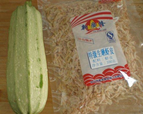西葫芦炒虾皮的做法