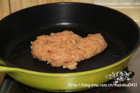 ��ɫ����������