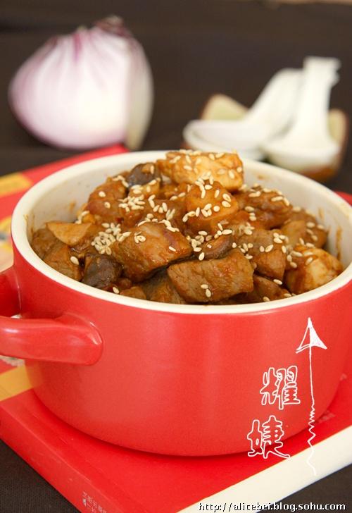 杏鲍菇牛肉烧鸡肉的做法