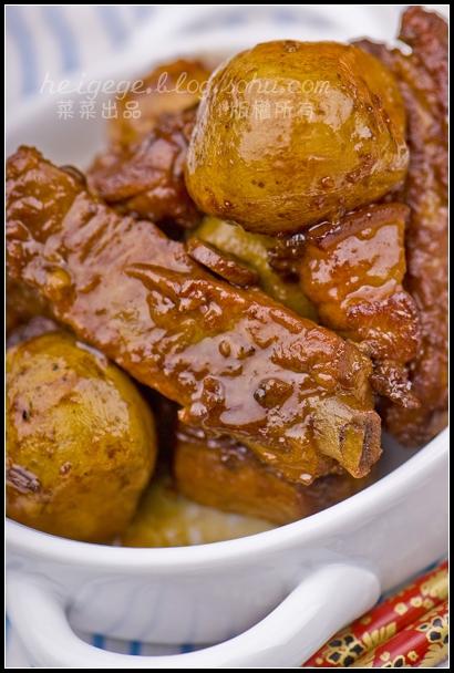 红烧排骨小土豆的做法