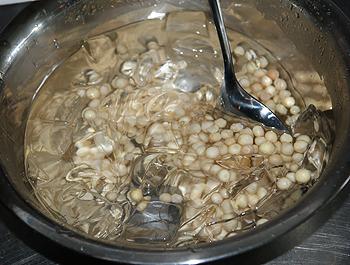 �ٺϼ�ͷ����ˮ������