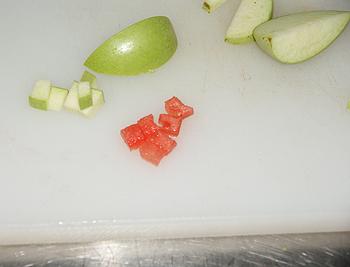 百合鸡头米糖水的做法