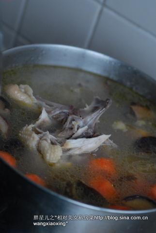 蔬菜鸡汤的做法