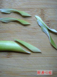 芫爆里脊的做法