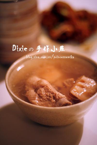 排骨莲藕汤的做法