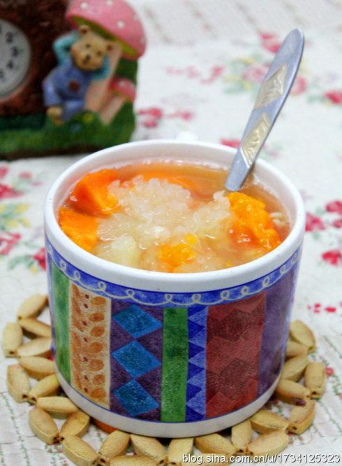 木瓜银耳汤的做法