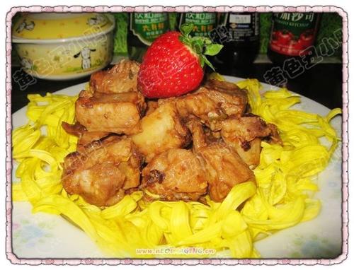 �ջ��궹���Źǵ�����