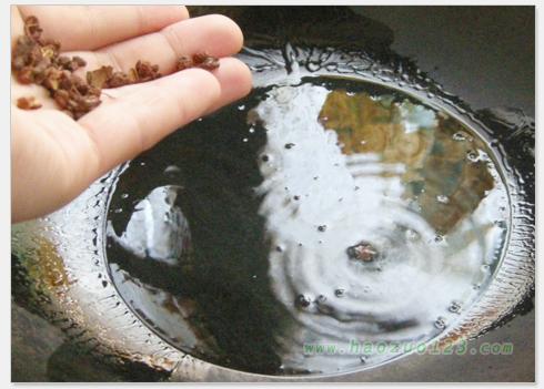 ����ݫ��˿������