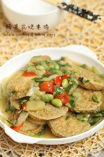 腌菜花烧素鸡的做法