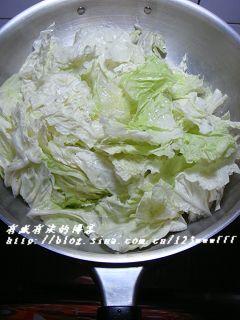 虾油炒白菜叶的做法