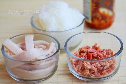 ������˿������