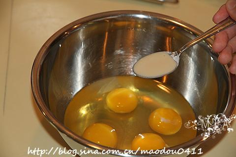 凉拌蛋皮丝的做法