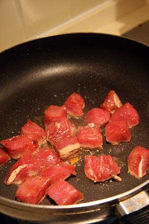 �ڽ�����ţ����������