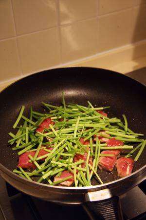 �ڽ�����ţ����������