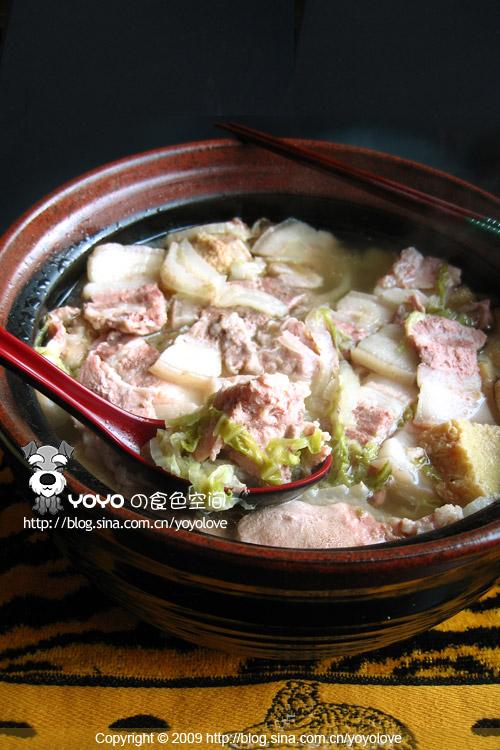 酸菜炖排骨的做法