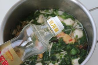 菌菇草头汤的做法