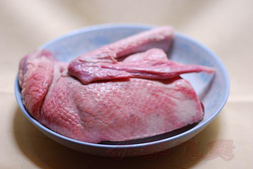 野生粉葛炆肥鹅的做法