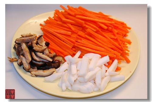 菜远炒牛肉、香菇炒甘笋的做法