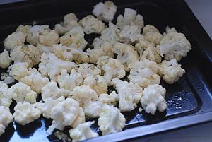 蒜香烤菜花的做法