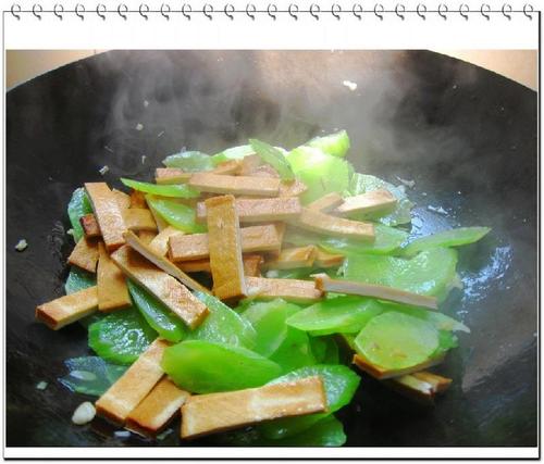 ݫ�ĳ���ɵ�����