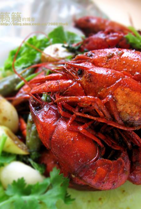 家庭版油焖大虾的做法