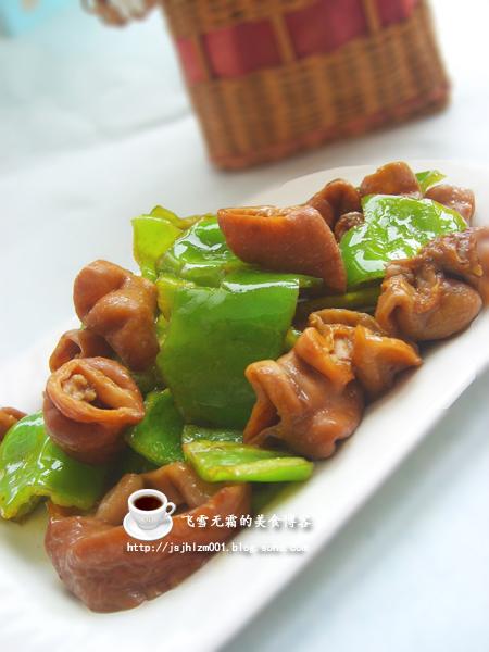 青椒肥肠的做法
