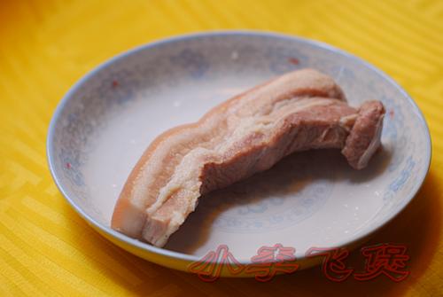 咸花腩炒豆角的做法