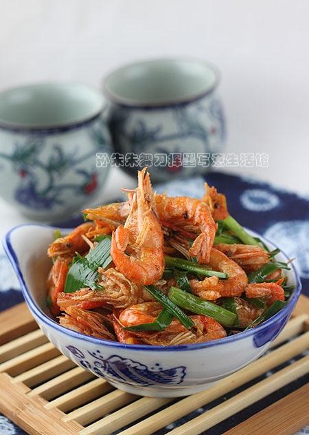 豉香江虾炒韭菜的做法