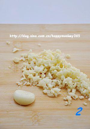 黑椒蒜香鸡翅的做法