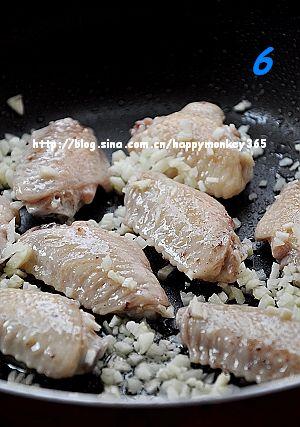 黑椒蒜香鸡翅的做法