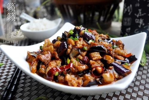 炸酱茄丁的做法