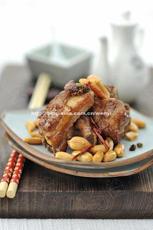 蒜香酥炸排骨的做法