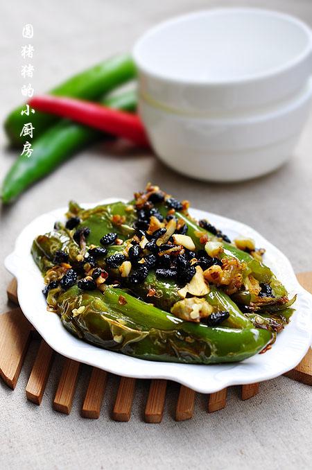 豆豉烧青椒的做法