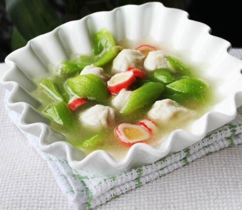 丝瓜浸鱼丸的做法