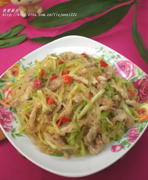 韭黄瘦肉炒粉丝的做法
