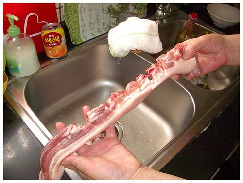 �Ϻ������������