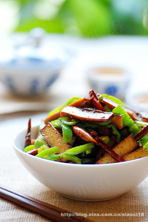 �ϸ����������ɵ�����