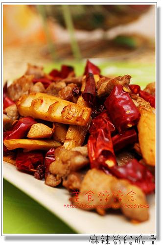 麻辣笋段脆骨的做法